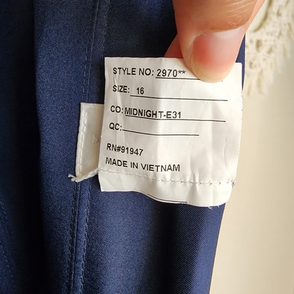 Dessy Collection Off-The-Shoulder Draped Chiffon Maxi Dress - Picture 9 of 11